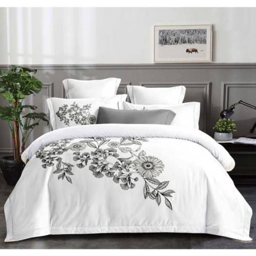 Set Lenjerie Eleganta din Bumbac, cu imprieu deosebit, pentru pat dublu, 4 piese: Cearceaf de pat cu elastic 180 x 200 cm, Cearceaf pilota 200 x 230 cm, 2 fete de perna 55 x 80 cm, BG8015