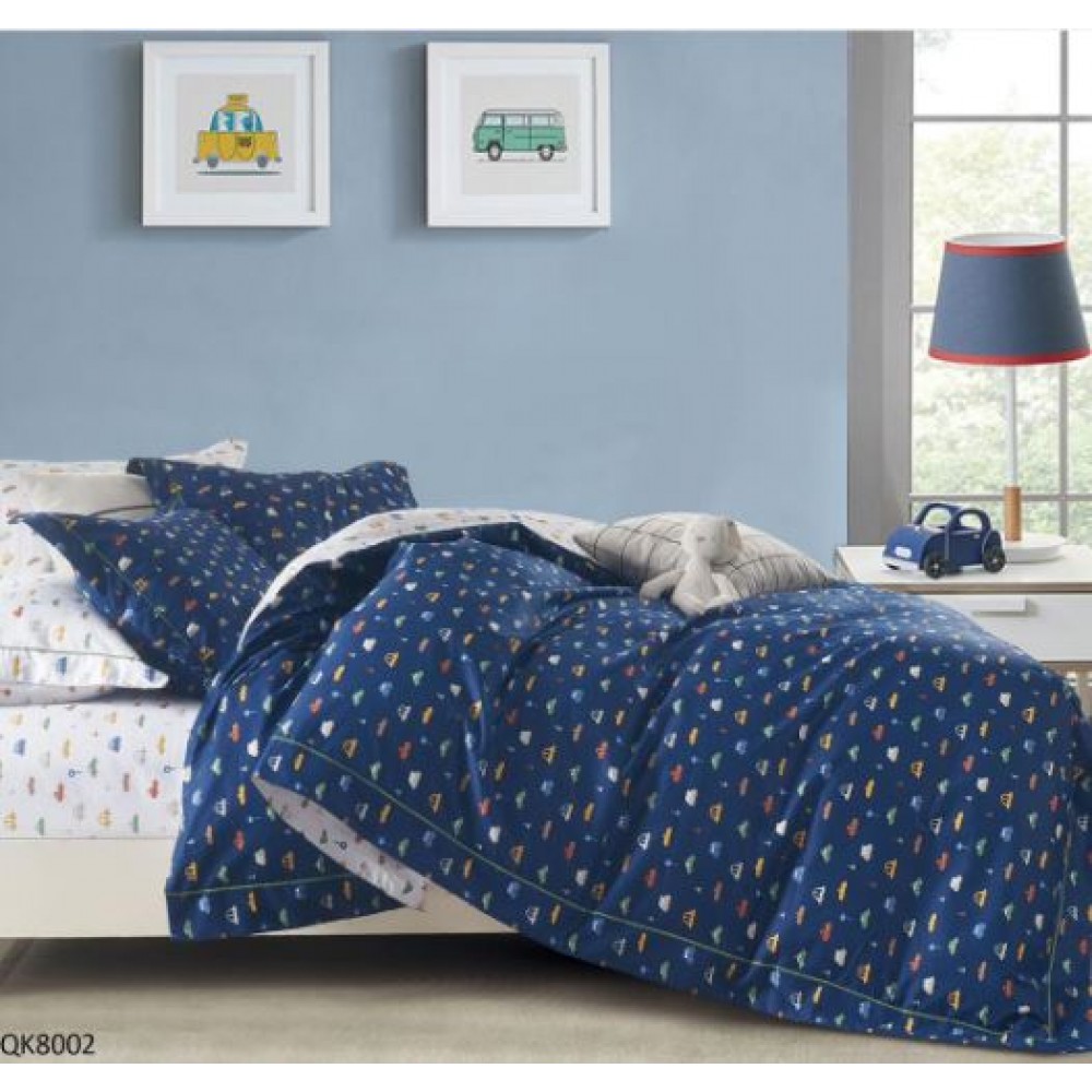 Set Lenjerie Finet 4 Piese din 100% Bumbac Pentru 1 Persoana, cu imprimeu deosebit,: Cearceaf de pat 155 x 230 cm, Cearceaf pilota 160 x 200 cm, 2 fete de perna 55 x 80 cm, QK8002