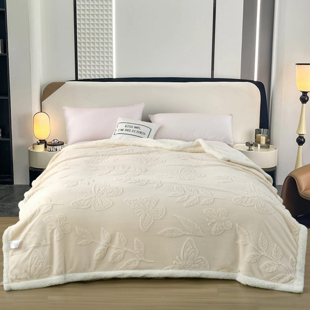 Patura Cocolino pufoasa, cu blanita, 200 x 230cm, pentru 2 persoane, din microfibra plusata, PCC-3