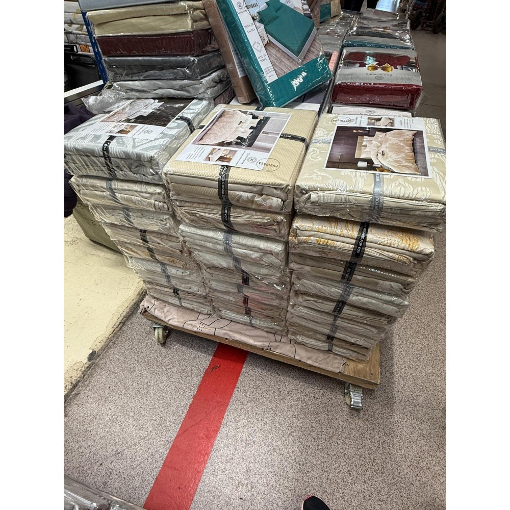 Set Lenjerie Eleganta pentru pat dublu din Jacquard Satinat, compus din 6 piese, Cearceaf de pat 220x240cm, JK12