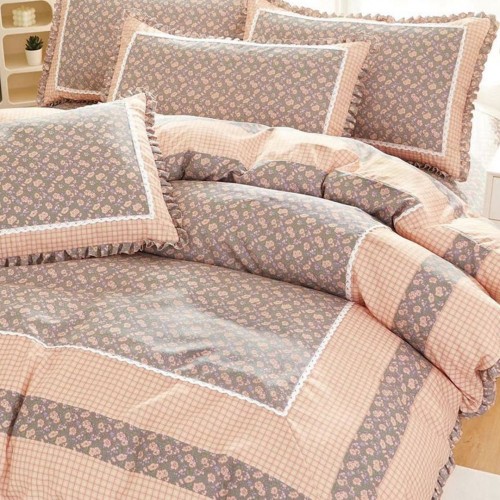Lenjerie de pat 4 piese dublu Deluxe din Bumbac Soft Touch cu Volanase, VOL-13 Lenjerie de pat 4 piese dublu Deluxe din Bumbac Soft Touch cu Volanase, VOL-13