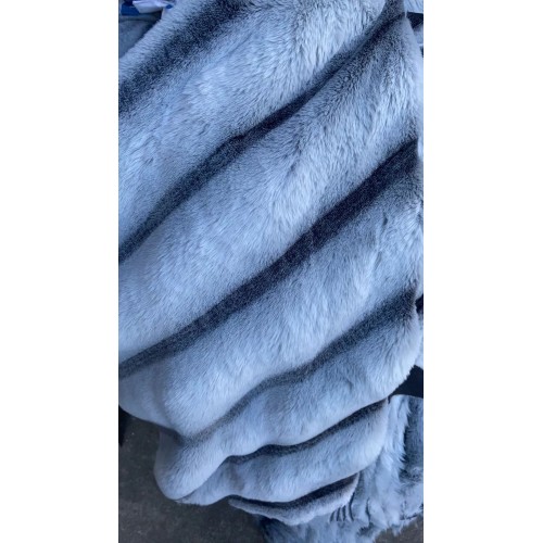 Lenjerie pufoasa  pentru pat dublu din blana artificiala de iepure 4 piese ,verde, LCIP6