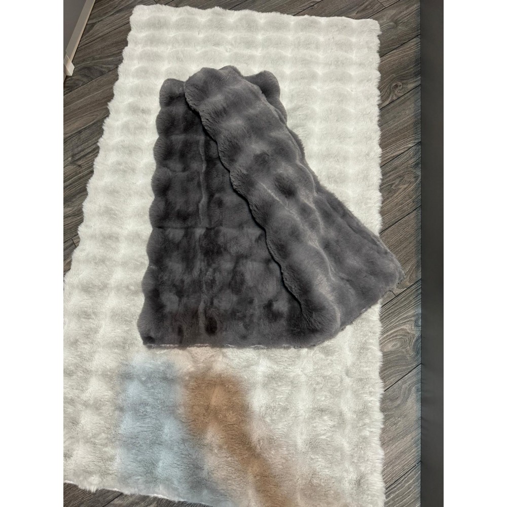 Covor Bubble imitatie blana de iepure 3D, 80 X 150 cm, gri inchis Traverse antiderapante 80x150