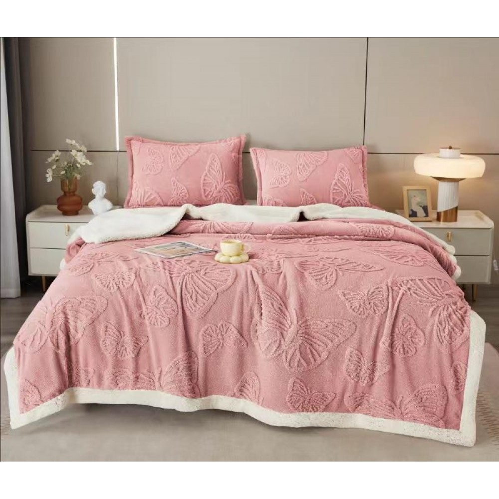 Patura Cocolino cu Blanita, Tip Plic, cu 2 fete de perna PBP3D11 Patura cocolino cu blana stil plic + 2 fete perna