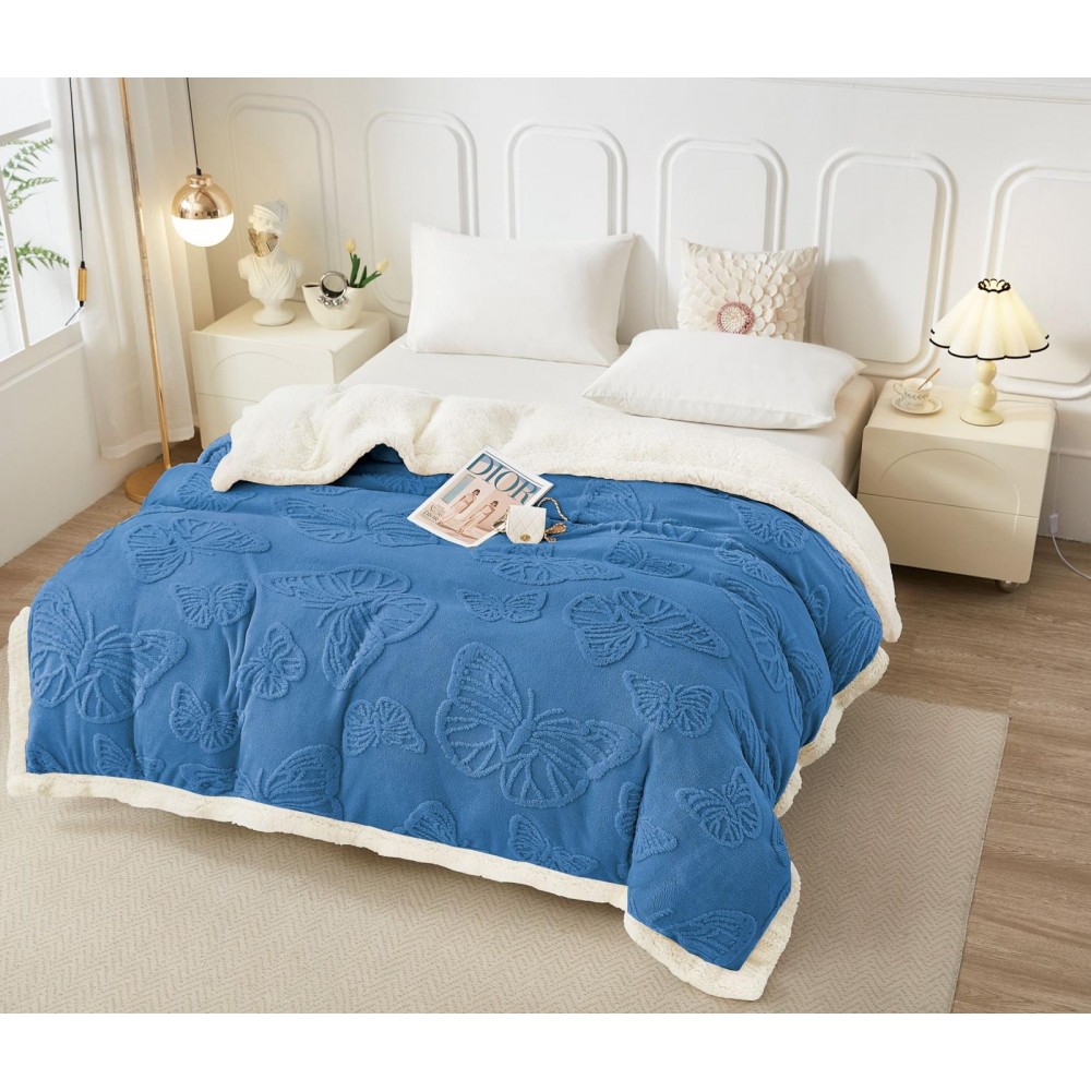 Patura cocolino cu dos plusat pentru pat dublu, model cu fluturi gofrati PFG3 Paturi cocolino cu blanita
