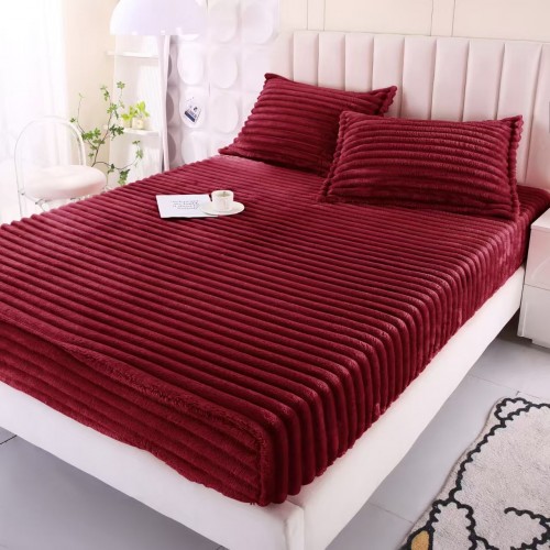 Husa de pat cu elastic COCOLINO DIN BLANA  ARTIFICIALA DE IEPURE + 2 fete de perna HCIS10