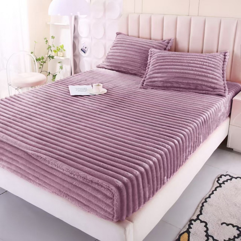 Husa de pat cu elastic COCOLINO DIN BLANA  ARTIFICIALA DE IEPURE + 2 fete de perna HCIS11 Huse cocolino