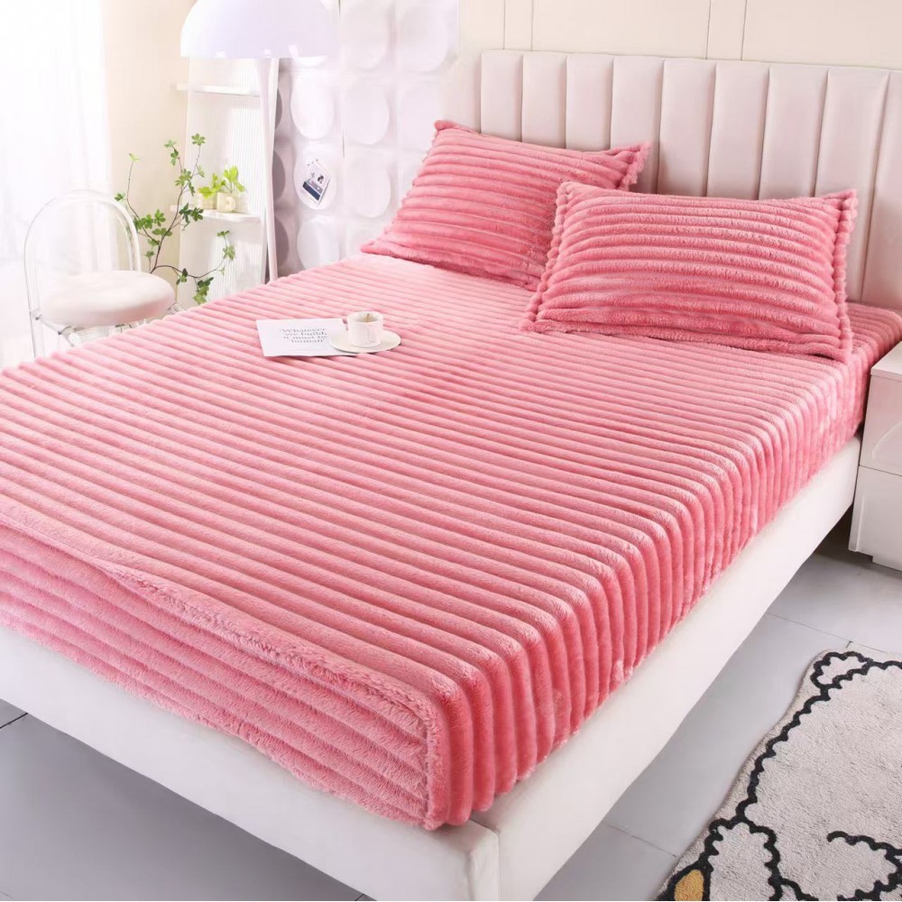 Husa de pat cu elastic COCOLINO DIN BLANA  ARTIFICIALA DE IEPURE + 2 fete de perna HCIS12 Huse cocolino