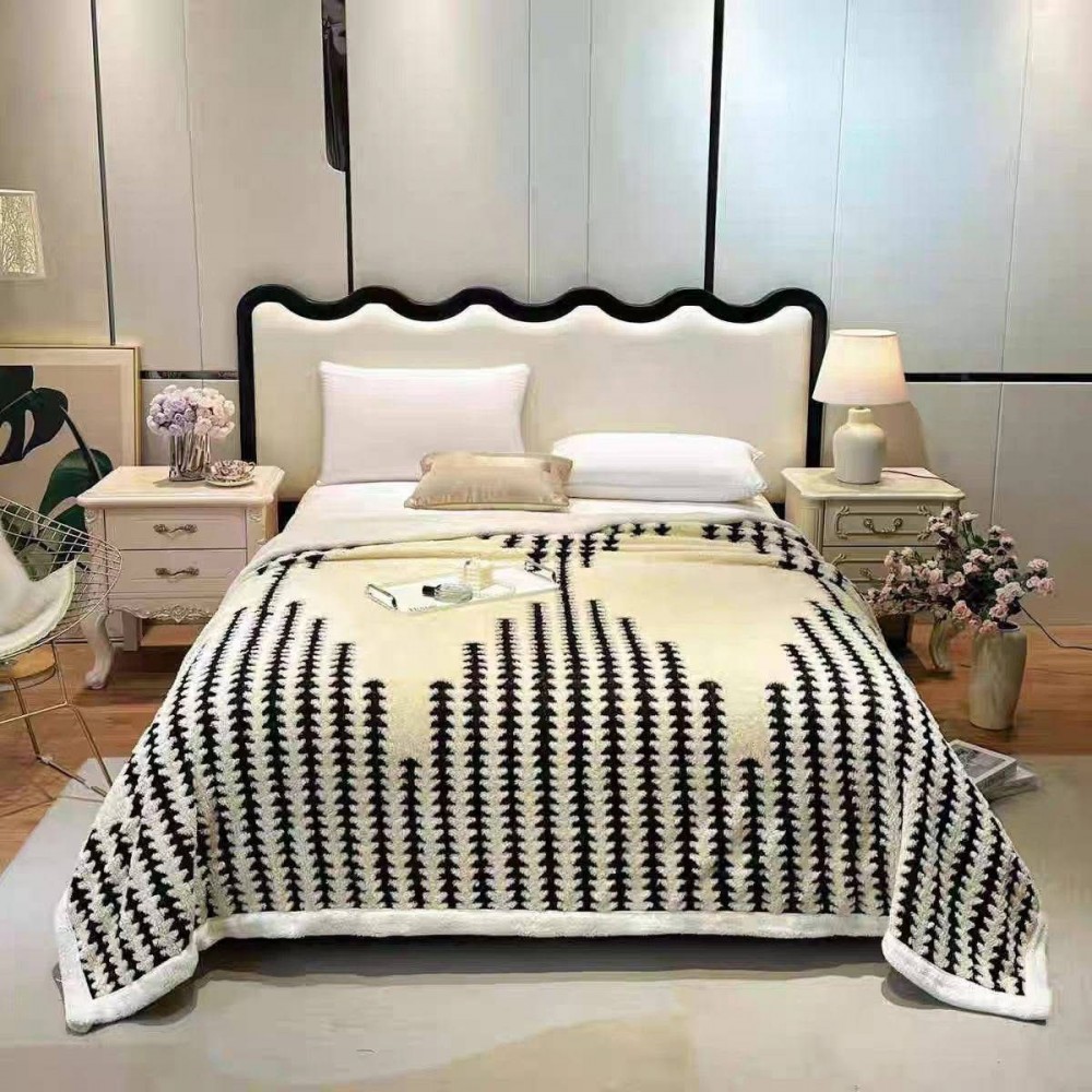 Patura cocolino cu dos plusat pentru pat dublu, model dungi cusute PDGM5 Paturi cocolino cu blanita