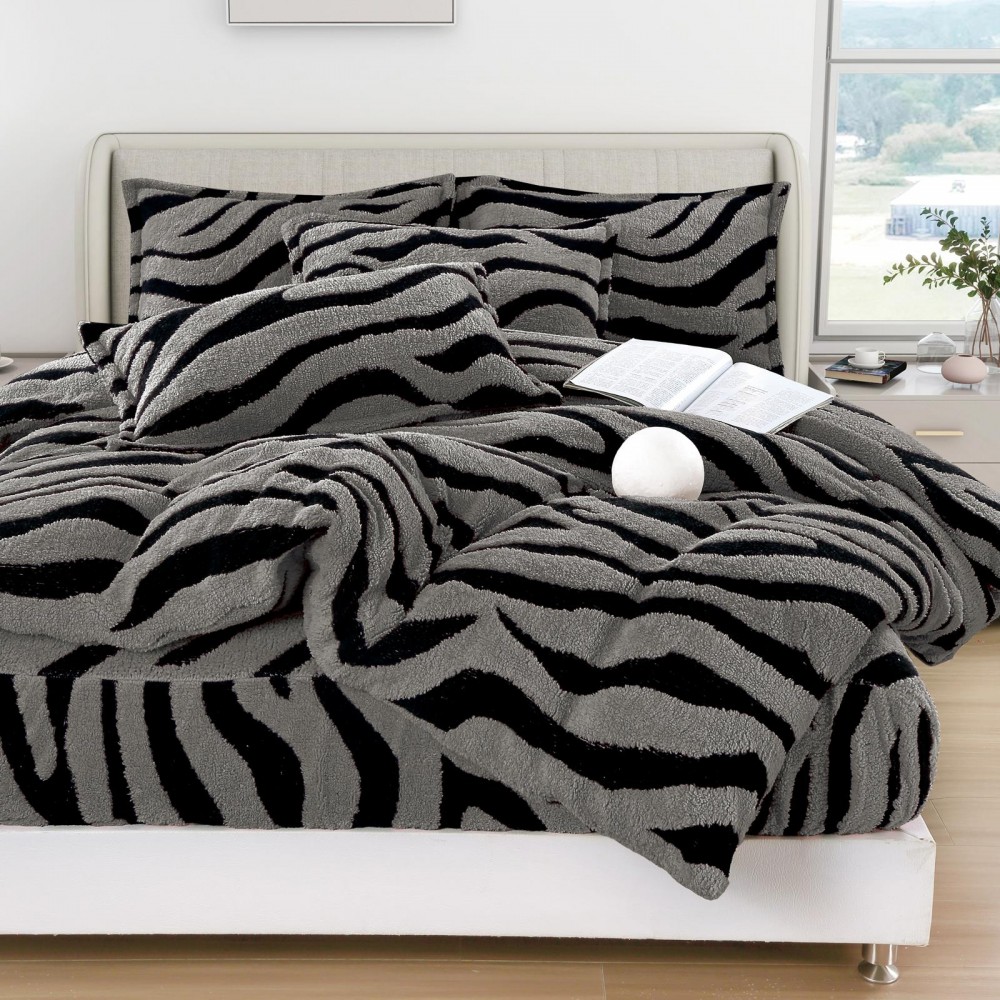 Lenjerie Cocolino DIN BLANITA DE OAIE,4 piese cu elastic ,MODEL ZEBRA 3D IN RELIEF LC4PEY7 Lenjerii cocolino 4 piese cu ELASTIC