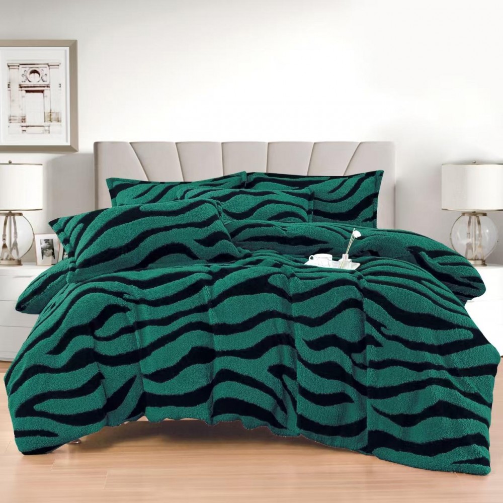 Lenjerie Cocolino DIN BLANITA DE OAIE,4 piese cu elastic ,MODEL ZEBRA 3D IN RELIEF LC4PEY9 Lenjerii cocolino 4 piese cu ELASTIC