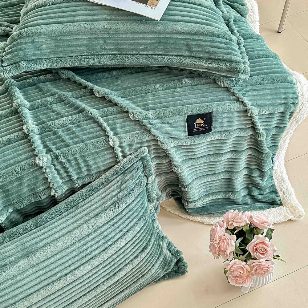 Set Pătură TURQOISE3D din Blăniță Artificială de Iepure & 2 Fețe de Pernă PBPJ7 PATURA PLIC CU BLANITA