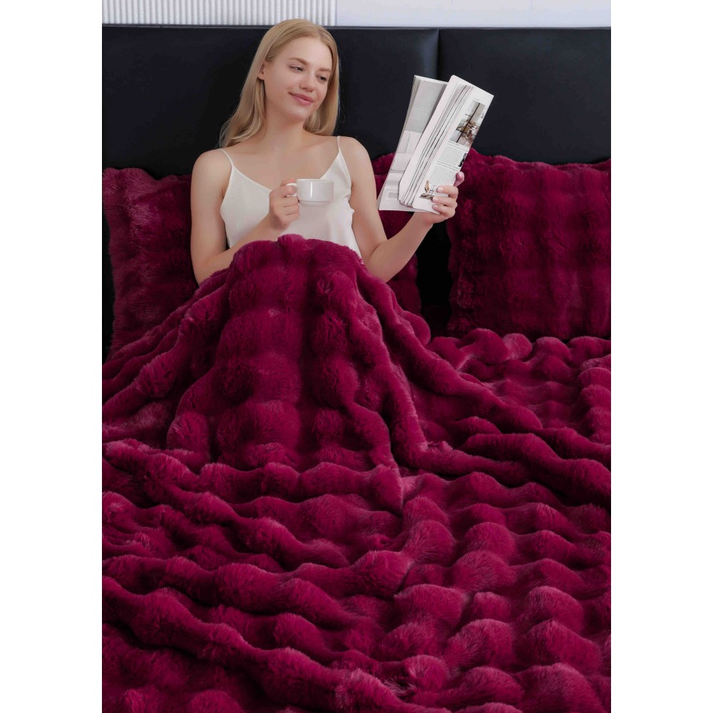 Lenjerie pat dublu, ExtraPufoasa, din Blanita artificiala de Iepure, 6 piese, Jojo Home LCBI05,  BORDO LENJERII BLANITA ARTIFICIALA IEPURE 6 PIESE