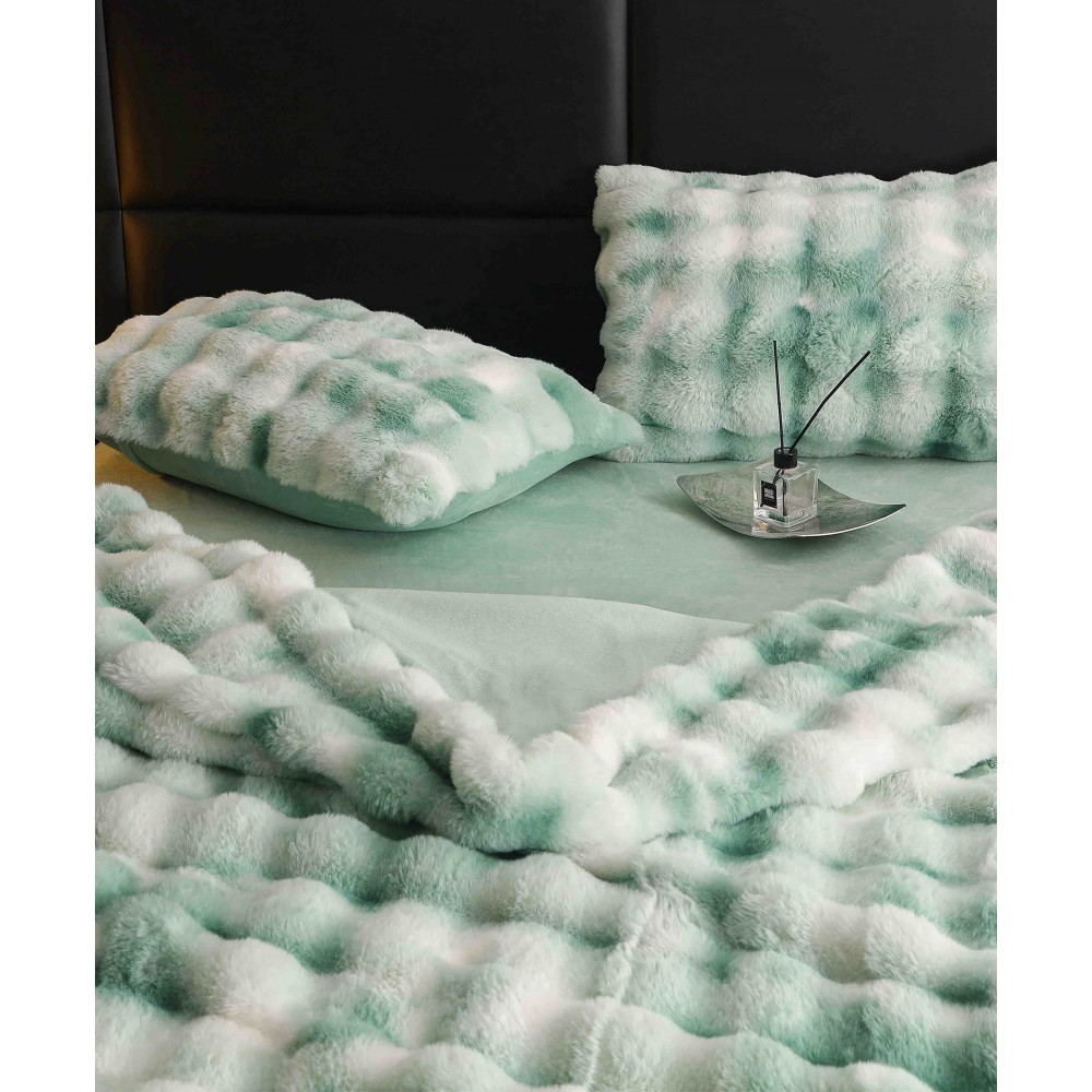 Lenjerie pat dublu, ExtraPufoasa, din Blanita artificiala de Iepure, 6 piese, Jojo Home LCBI09 LENJERII BLANITA ARTIFICIALA IEPURE 6 PIESE