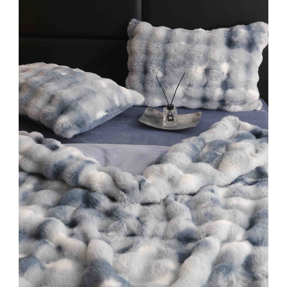 Lenjerie pat dublu, ExtraPufoasa, din Blanita artificiala de Iepure, 6 piese, Jojo Home LCBI10 LENJERII BLANITA ARTIFICIALA IEPURE 6 PIESE