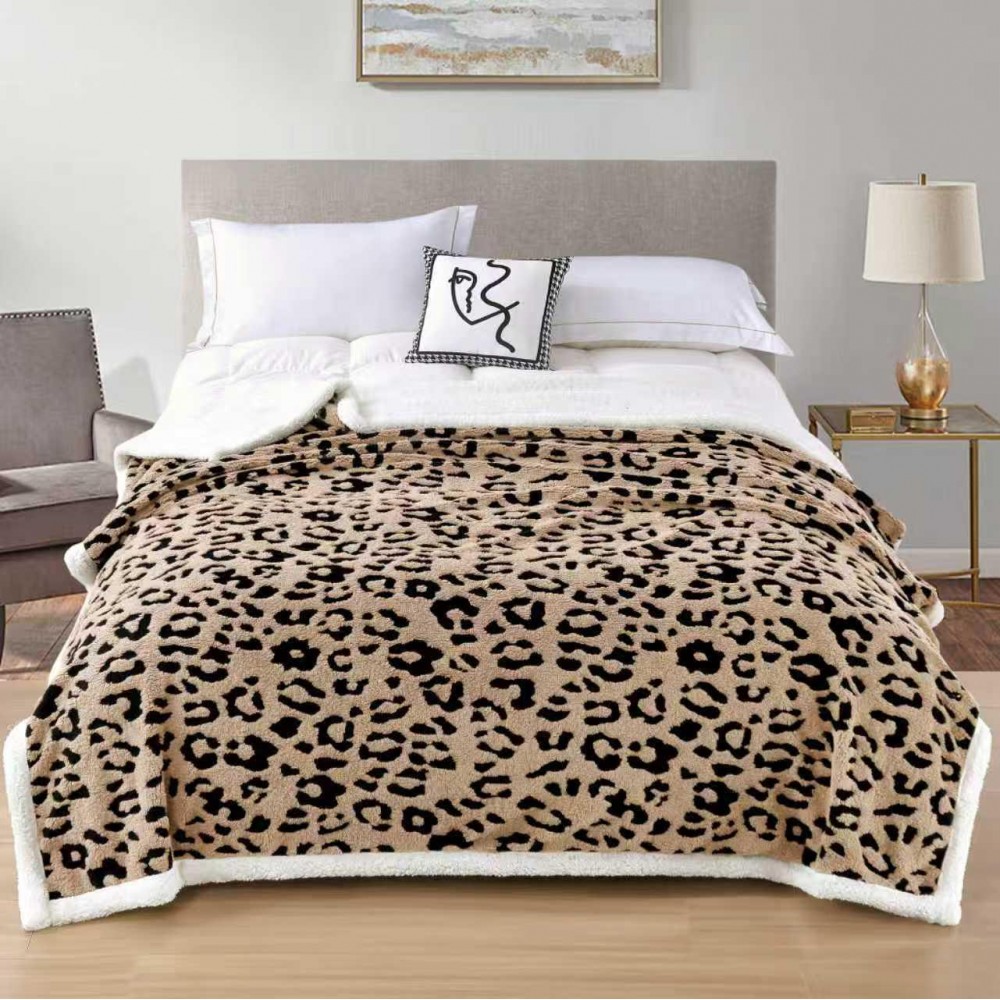 Patura Cocolino pufoasa, PLIC CU FERMOAR cu blanita, MODEL ANIMAL PRINT 3D, 200 x 230cm, pentru 2 persoane, PCY16 Paturi cocolino cu blanita