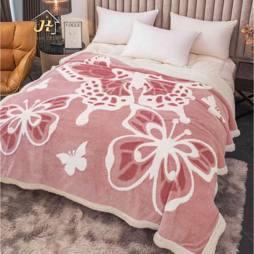 Pătură pufoasă cu model fluturi 3d 200x230 roz pudrat p3d01