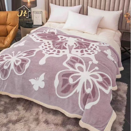 Pătură pufoasă cu model fluturi 3d 200x230 lila p3d05