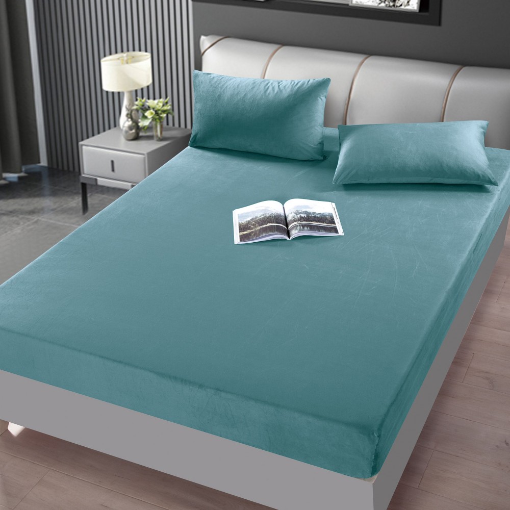 Husa de pat din Catifea cu Elastic cu 2 fete de perna 180x200 BLEU HSCJ06 Huse saltea CATIFEA