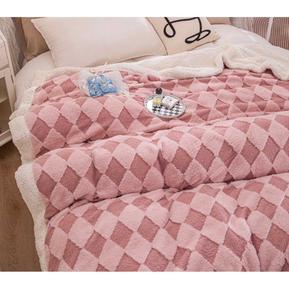 Patura cu blanita de iepure si catifea 200×230 cm PCBI8-ROZ PATURI COCOLINO BLANA IEPURE