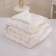 Patura cu blanita de iepure si catifea 200×230 cm PCBI6-ALB UNT PATURI COCOLINO BLANA IEPURE