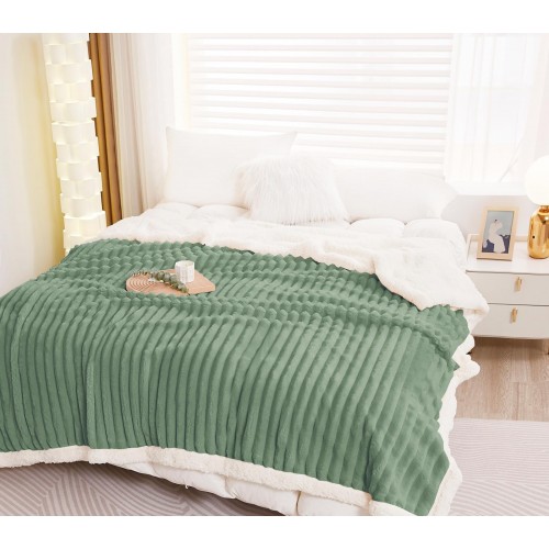 Patura cu blanita de iepure si catifea 200×230 cm PCBIY3