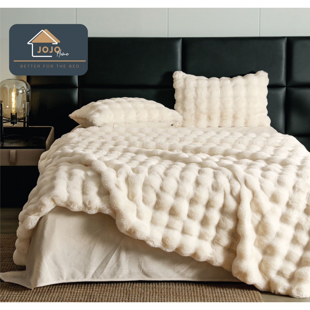 Lenjerie pat dublu, ExtraPufoasa, din Blanita artificiala de Iepure, 6 piese, Jojo Home, BFLCBI07,BEJ DESCHIS BLACK FRIDAY