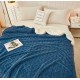 Patura CoCoLiNo tip Tricotaj cu blanita, 200x230cm, Jojo Home, Albastru PATURI CU BLANITA TIP TRICOTAJ